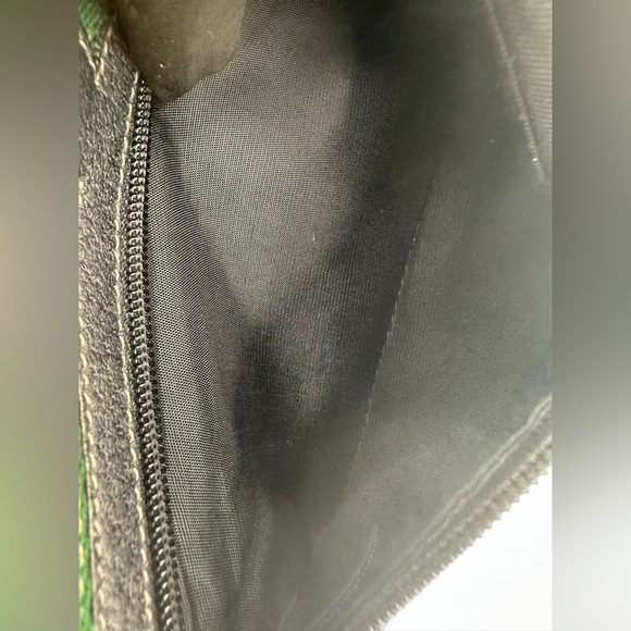 Vintage Gucci GG Monogram Black Crossbody Bag with Web Stripe & Gold Hardware - Picture 12 of 16